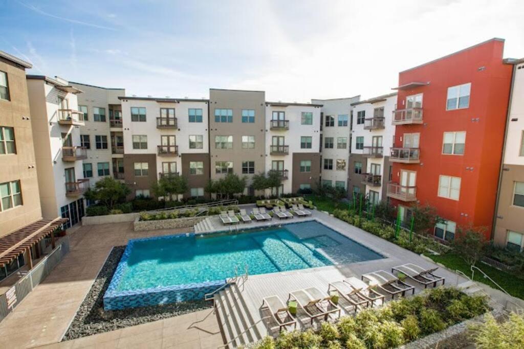 Luxurious, 1 Bedroom Near Downtown & Dickies Arena Fort Worth Exterior photo